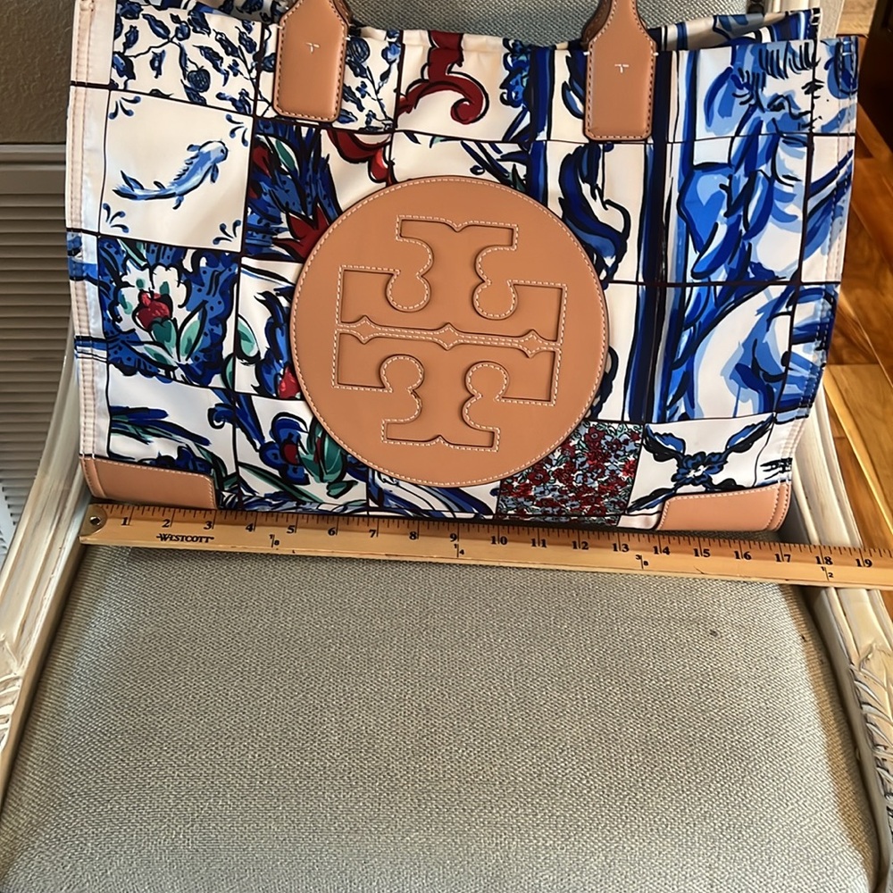 Tory Burch Large Ella Tote - Picture 6 of 14